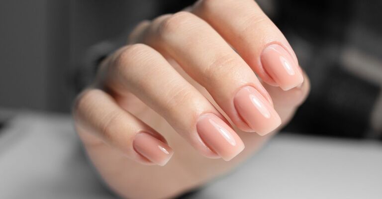 Delle unghie delle mani