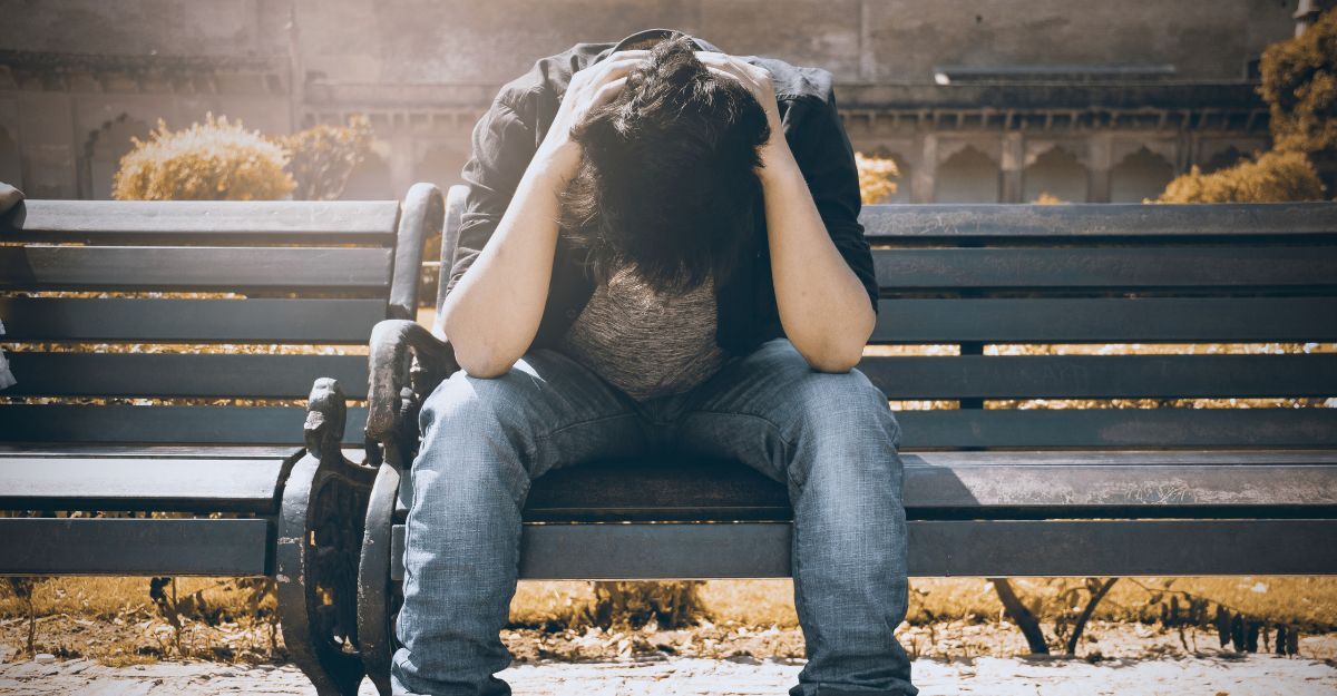 un uomo triste e solo