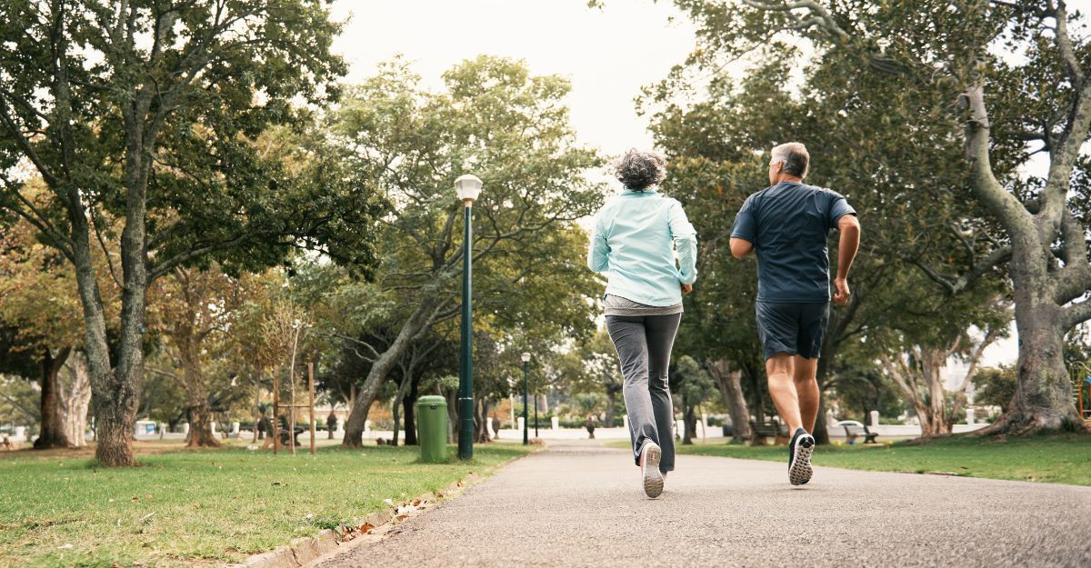 Una coppia che fa jogging