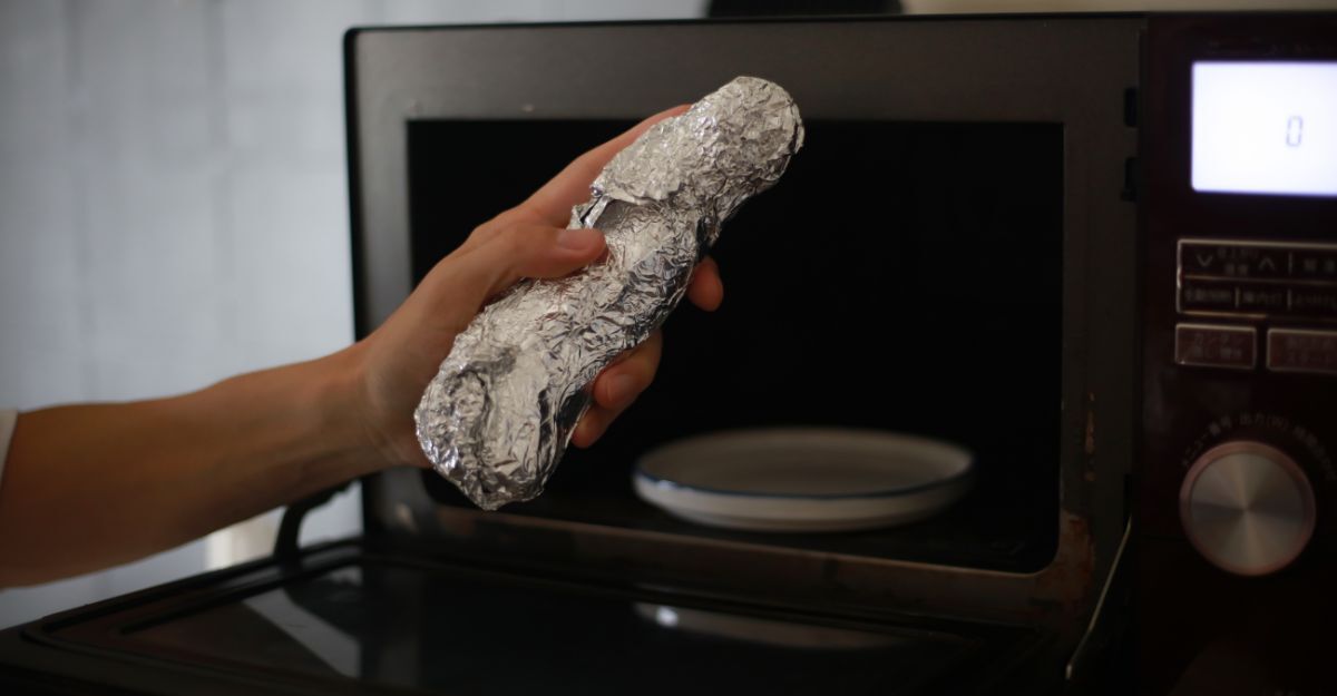 Alluminio davanti al forno.