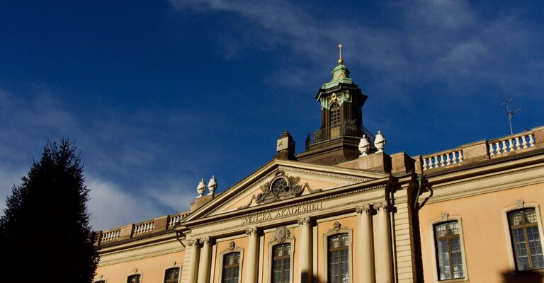 Facciata dell'Accademia Svedese a Stoccolma
