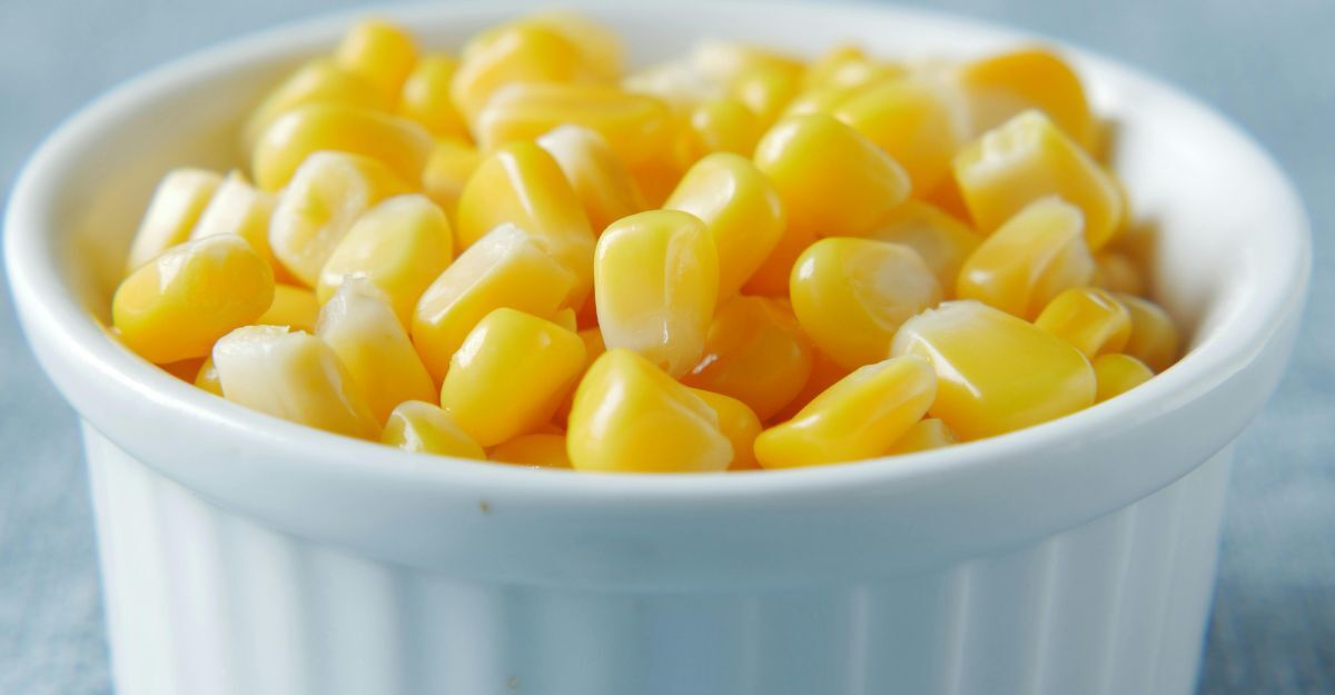 Del mais in una ciotola