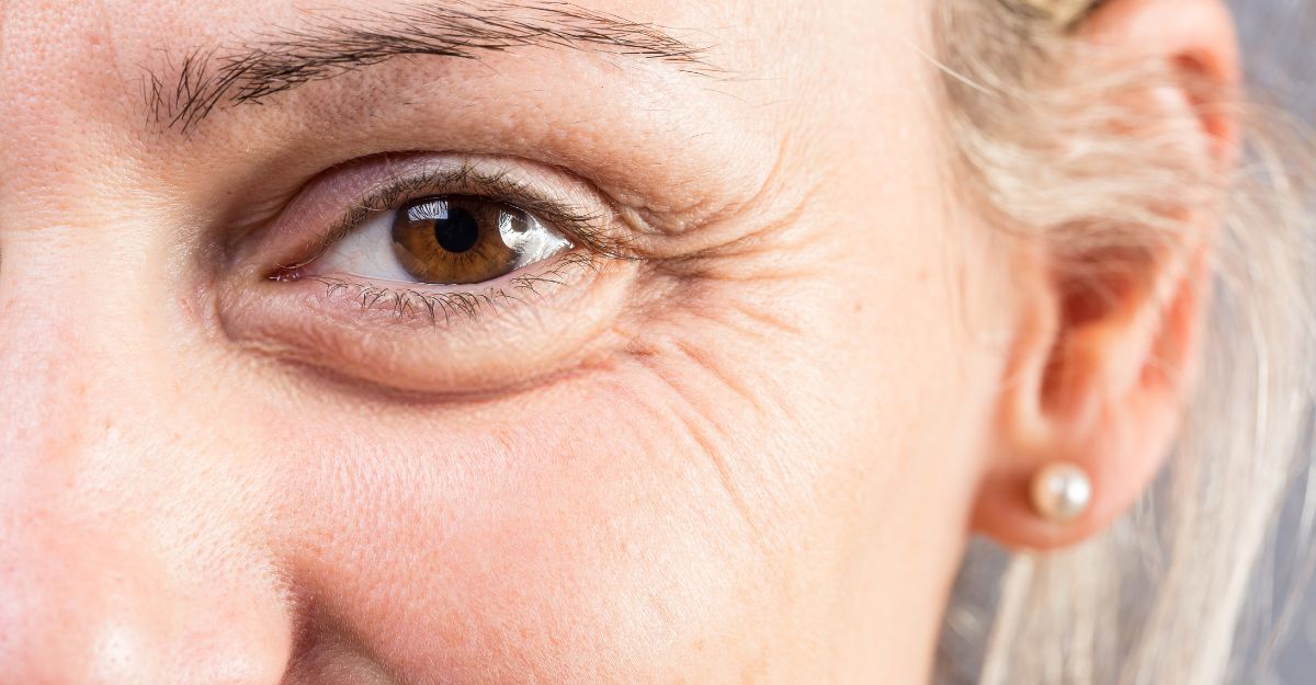 Il primissimo piano di una signora di mezza età