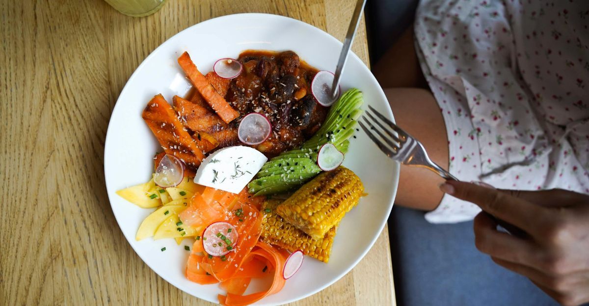 Un piatto con dieta vegetariana.