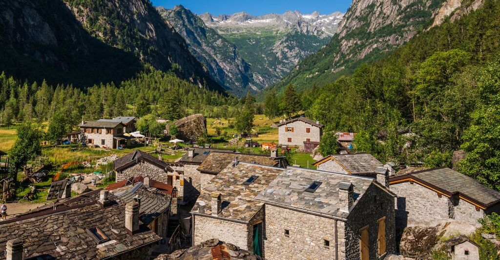 villaggio alpino della provincia di Sondrio
