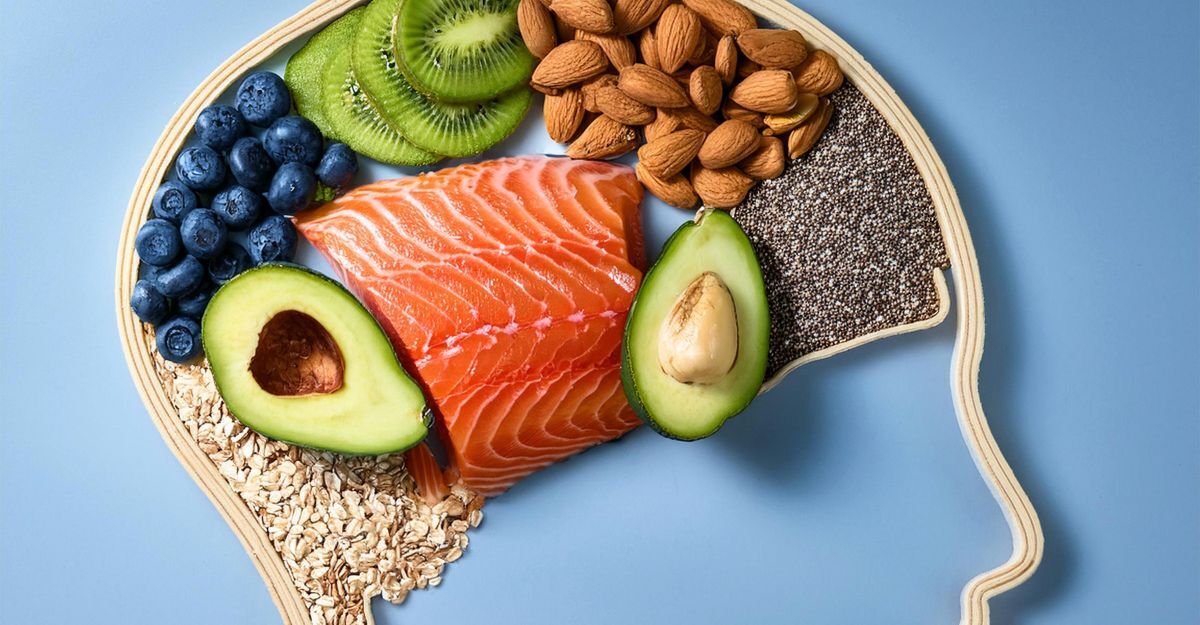 Cervello stilizzato rappresentato da salmone mandorle frutti rossi