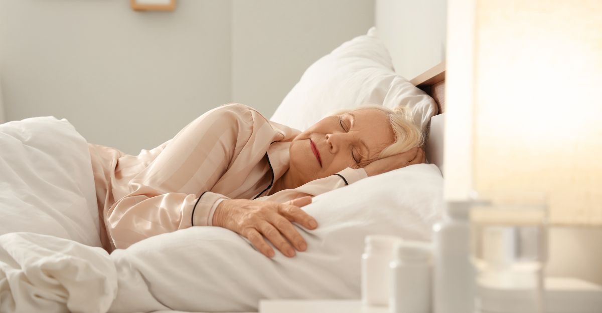 donna-anziana-che-dorme