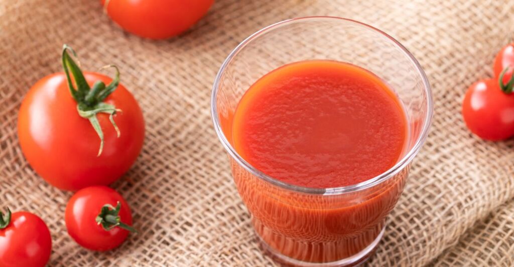 Del succo di pomodoro