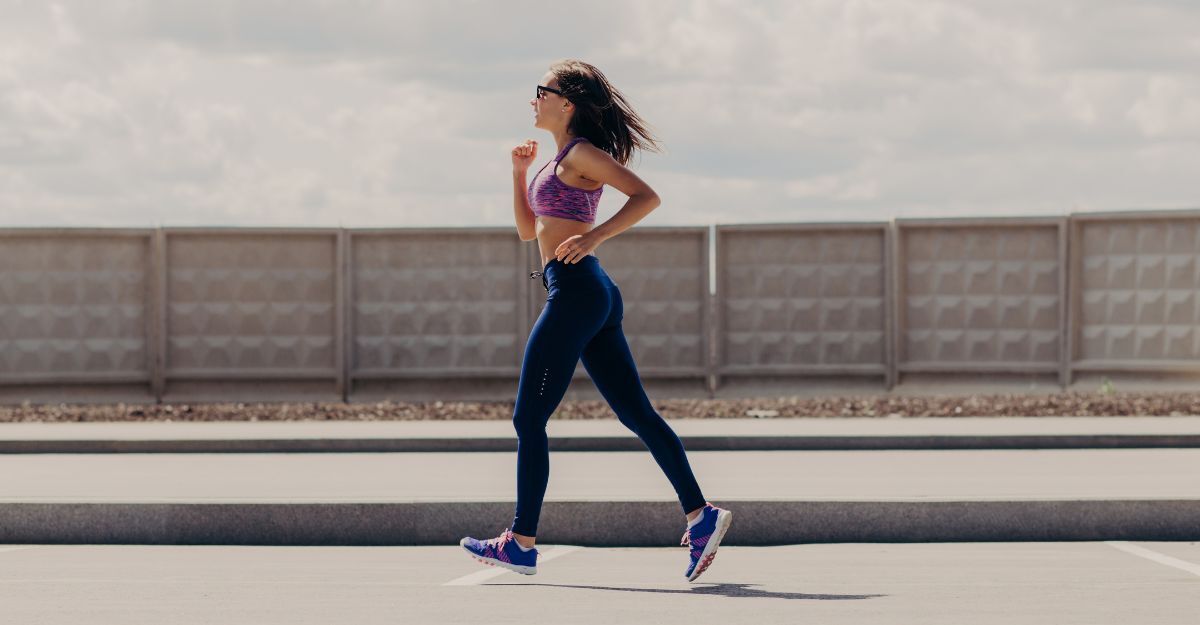 ragazza fa jogging