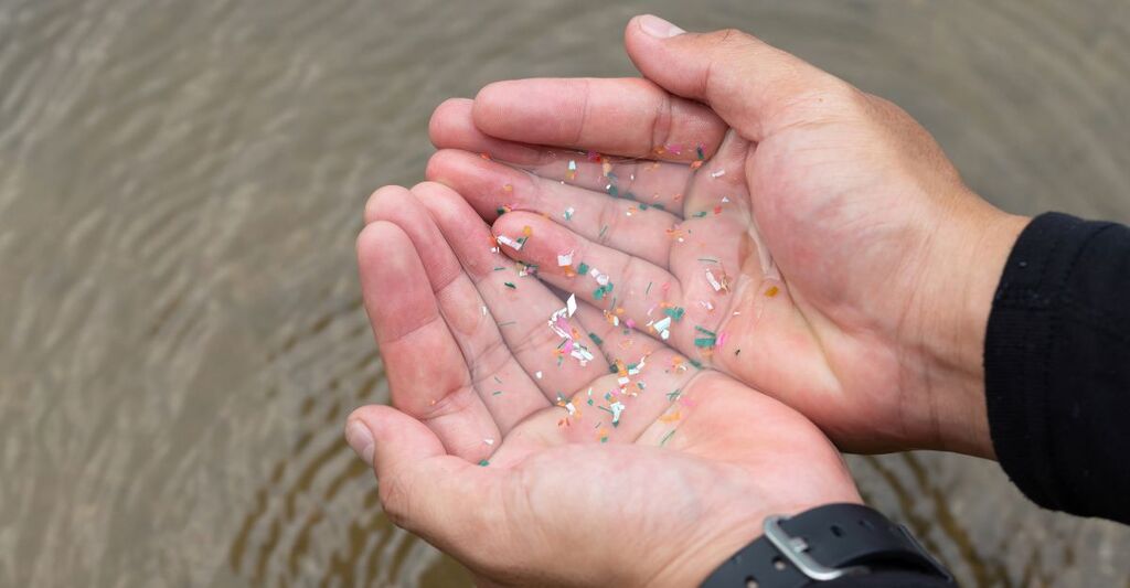 Microplastiche nell'acqua