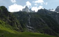 Waterval met Gross Spannort