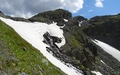 Waterval onder sneeuw