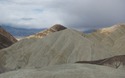 Wandelaars boven de Golden Canyon