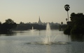 Kandawgyi Lake en Shwedagon Pagoda
