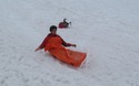 Glijbaan in de sneeuw: AJ