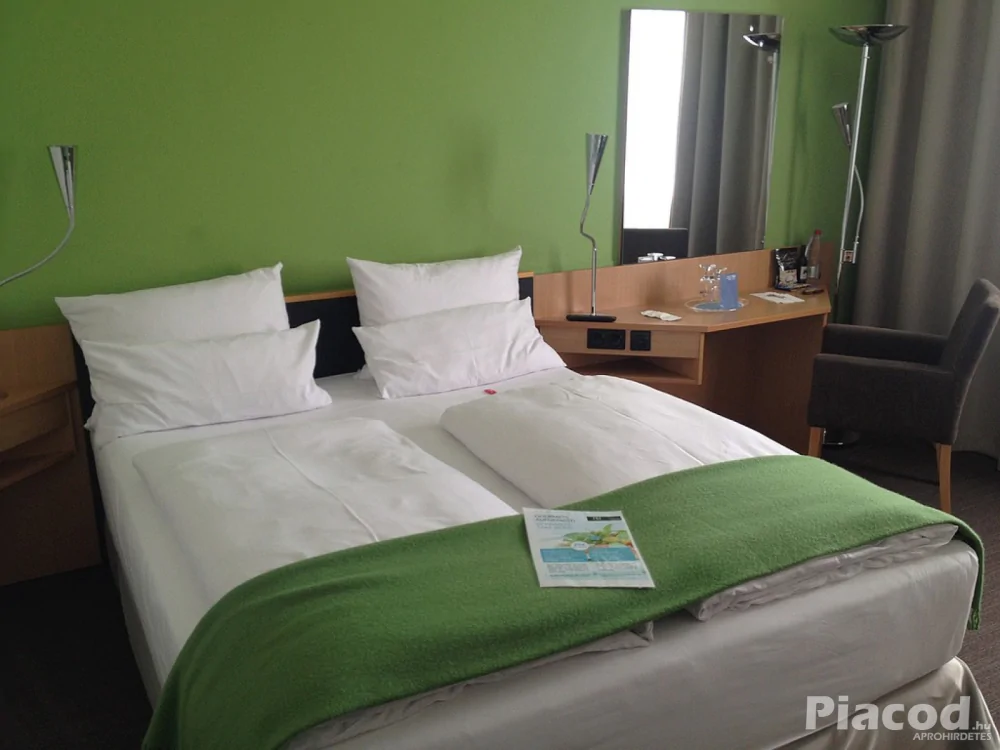 555. Szobalány osztrák munka Salzburg