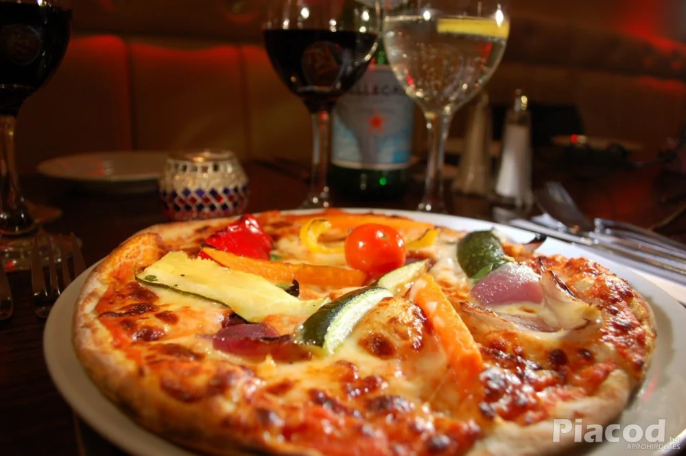 188\2. Fizetőpincér munka Németországban Bayerisch Zell