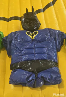 Eladó Batman és Hulk Szumó (Légvár)