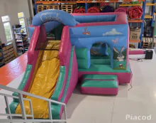 Eladó Castello Csúszdás Ugráló