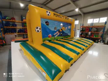 Bérelhető Focikapu Légvár