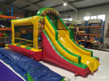 Bérelhető Slime Csúszdás Ugráló