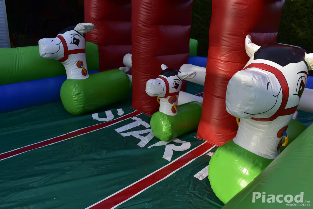 Bérelhető Felfújható Lóverseny Pálya