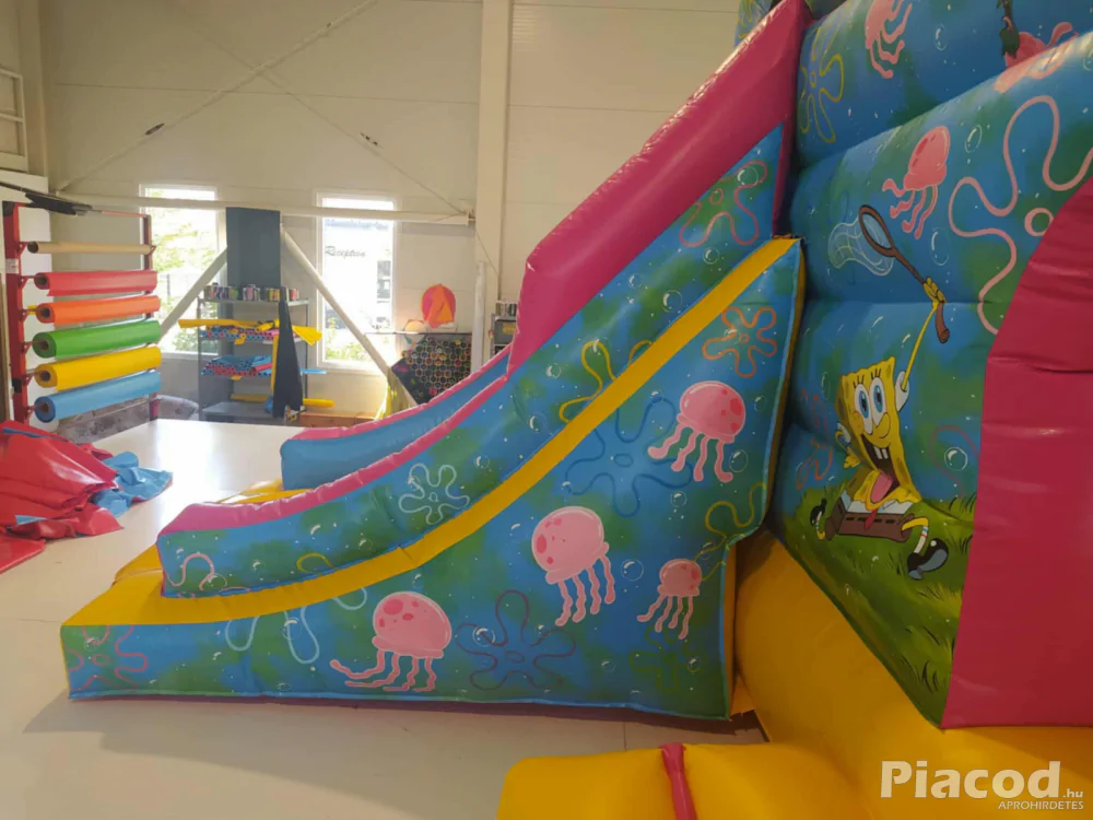 Eladó Spongya Csúszdás Ugráló