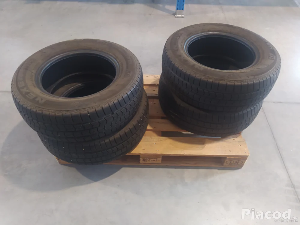 Eladó Nexen 235\65R16C téligumi