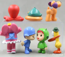 7 db-os Pocoyo mesefigura szett