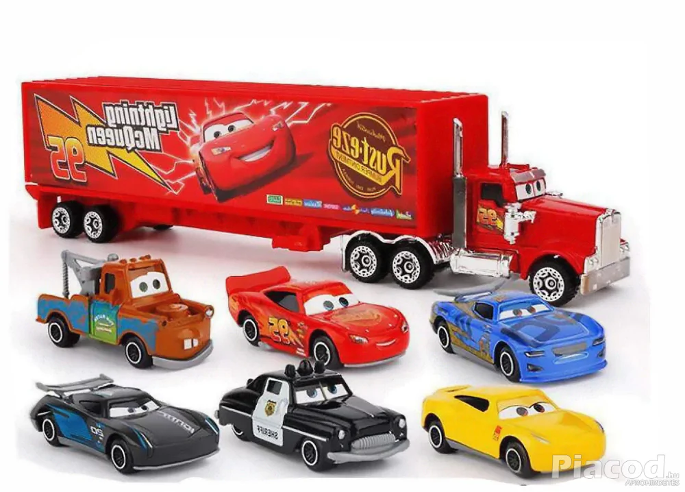 Verdák Cars - 7 db-os kamion és kisautó játék szett
