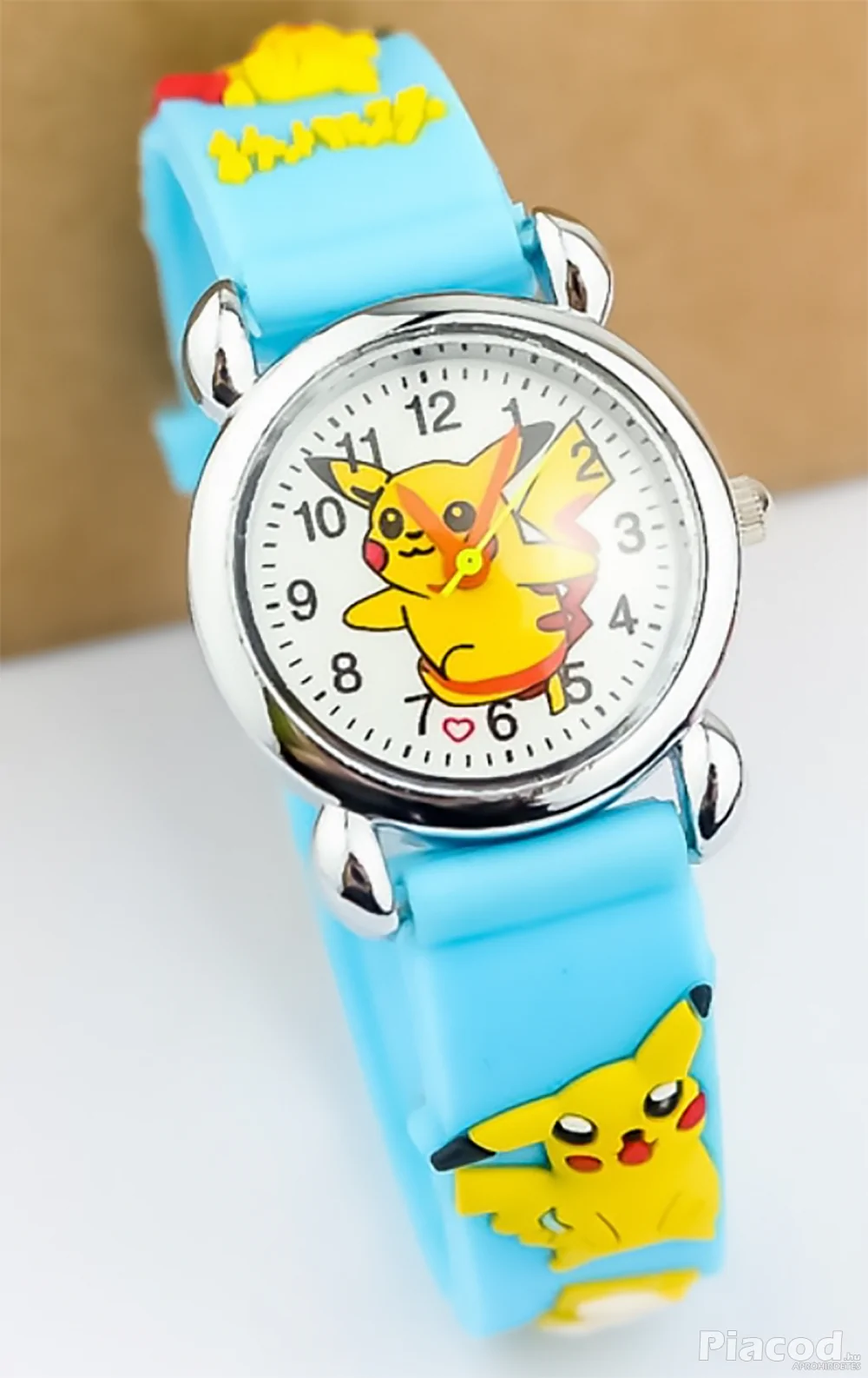 Pokemon Pikachu témájú karóra többféle
