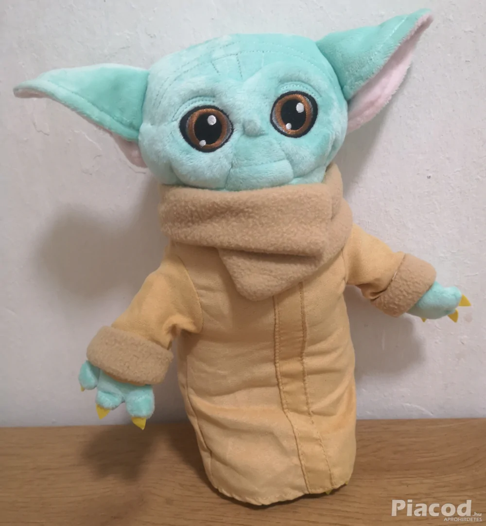 Star Wars Mandalorian Baby Yoda Grogu jellegű plüss 25 cm