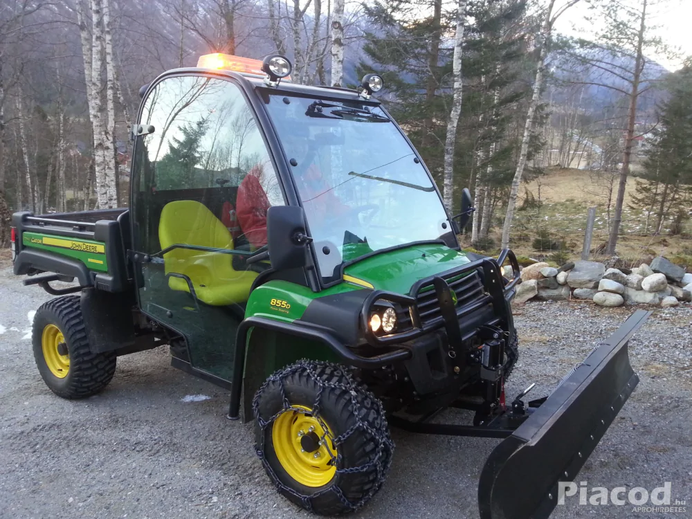 John Deere Gator XUV 855D 4x4 – UTV
