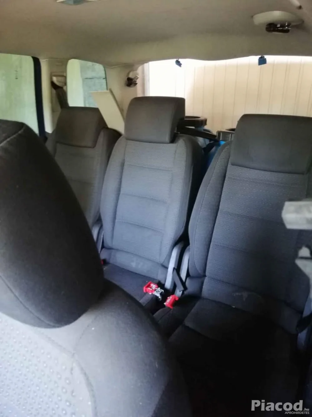 Motorhibás touran