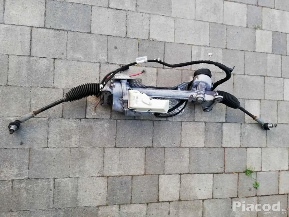 PASSAT CC KORMÁNYMŰ 200.000ft, 100ekm