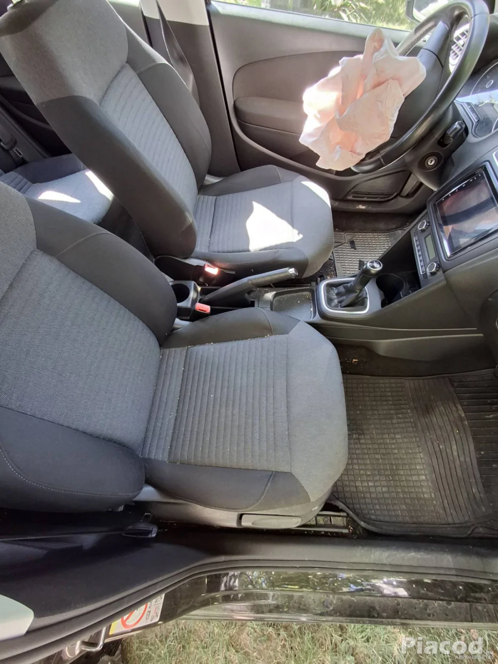 volkswagen polo 6R 2012évj 1.6 CRTDI CAY 5ajtó 5sebesség manuális