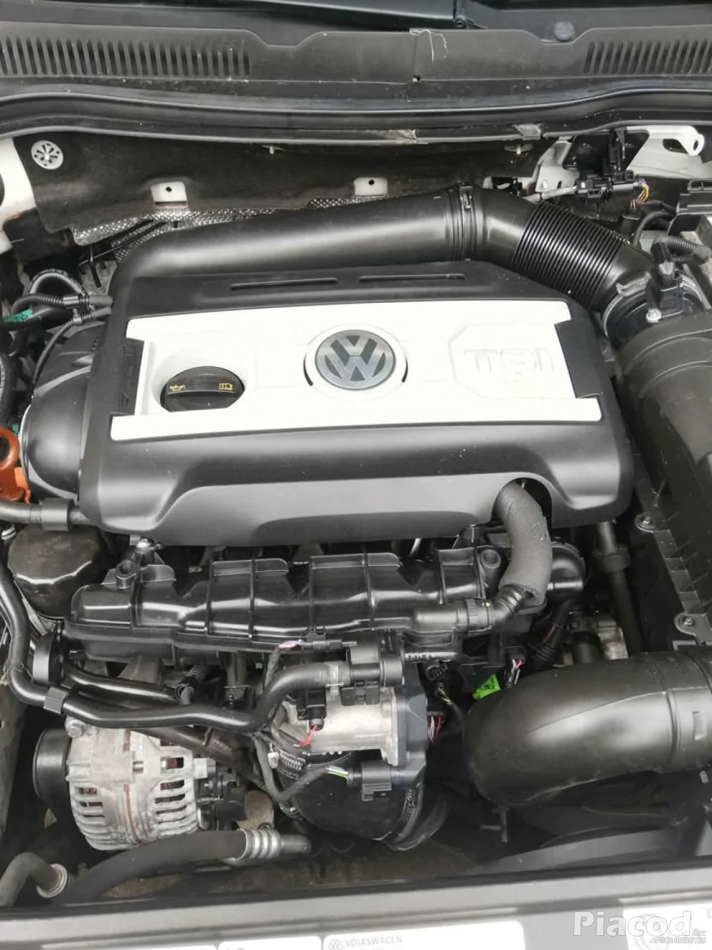 Volkswagen Passat CC 2.0TFSI CBF szín LB9A, DSG