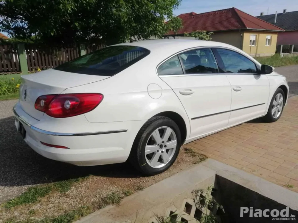 Volkswagen Passat CC 2.0TFSI CBF szín LB9A, DSG