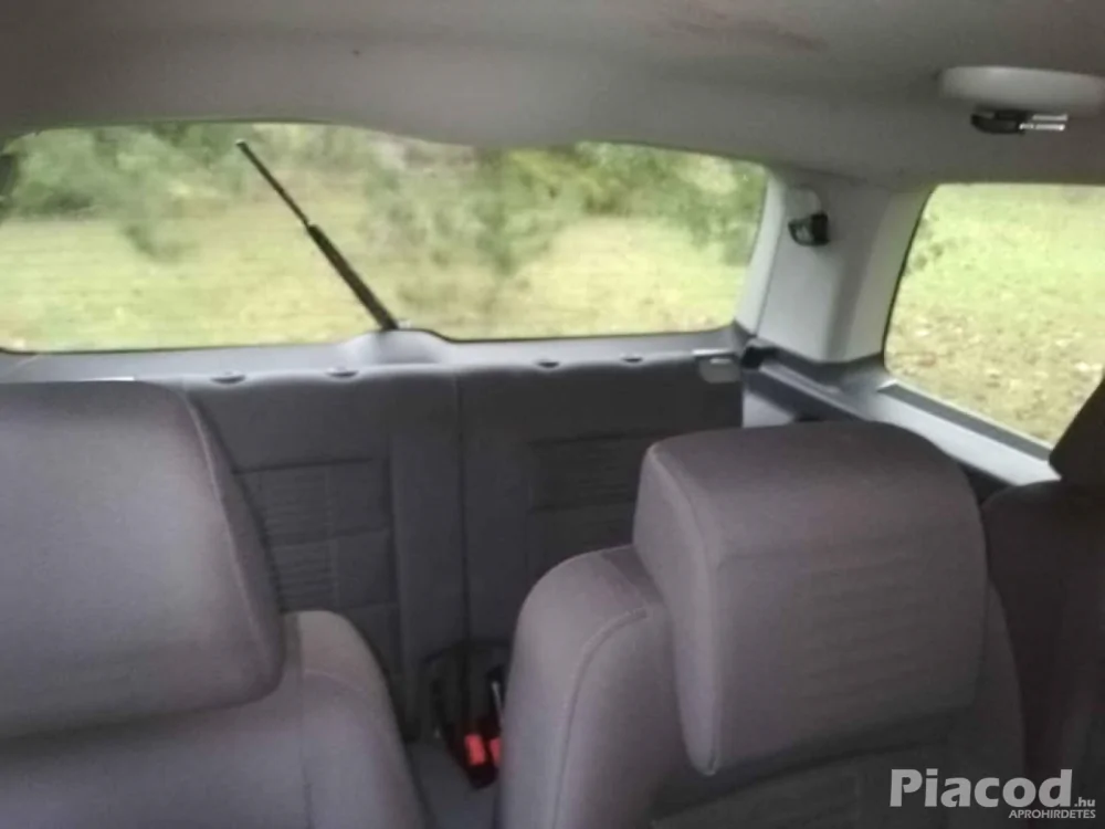 VW Touran 2008 2.0pdtdi BMM alkatrészei eladók