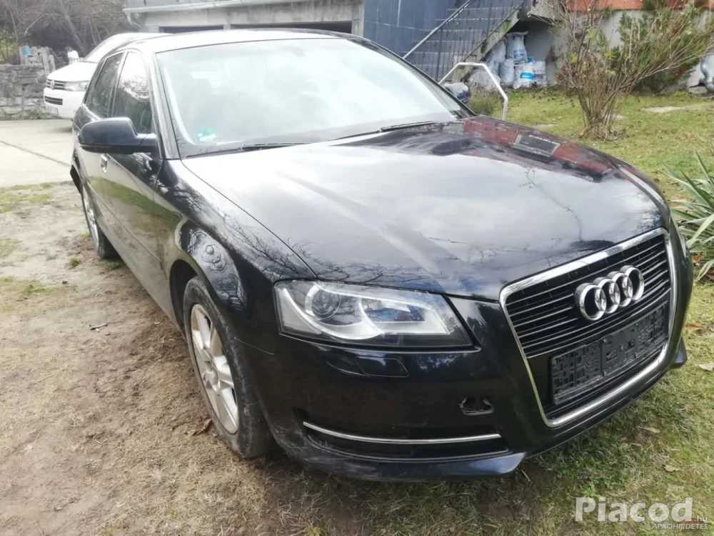 A3 2011 DSG, Bőr, xenon, CFF motor, minden alkatrésze eladó