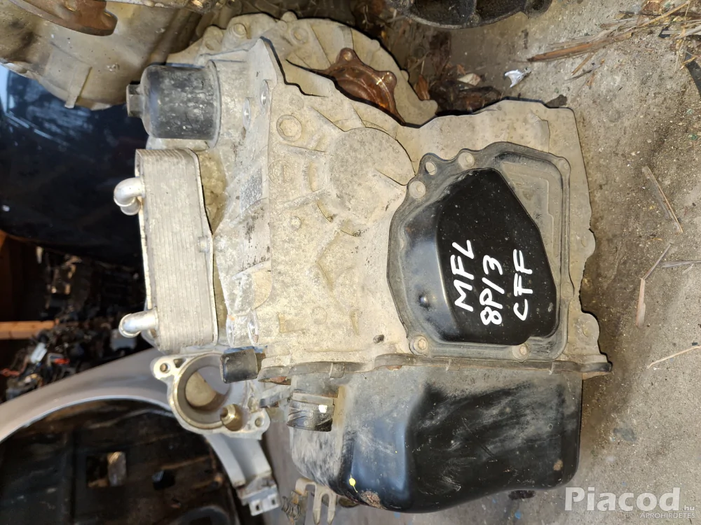 A3 2011 6seb bontott DSG váltó MFL 300.000.-  HIRDET03