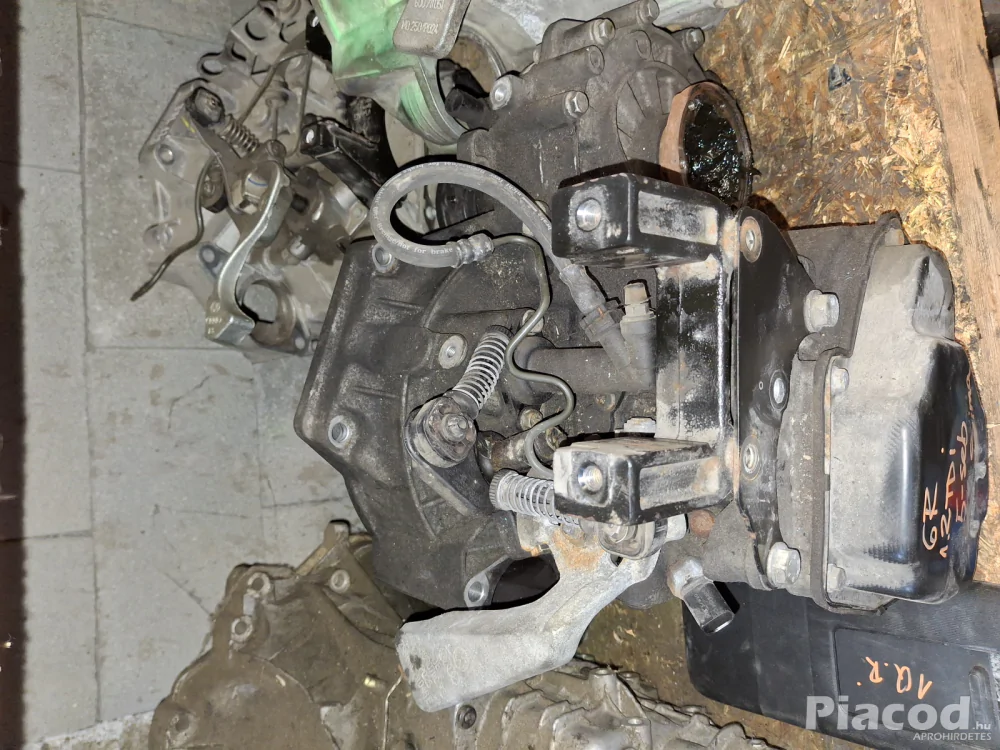 2010-2019 1.2 TDI CR 5seb kézi váltó 100.000 vwpolo fabia ibiza  HIRDET02