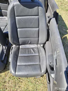 Ülések egyben Audi A6 kombi 4F9 100.000ft