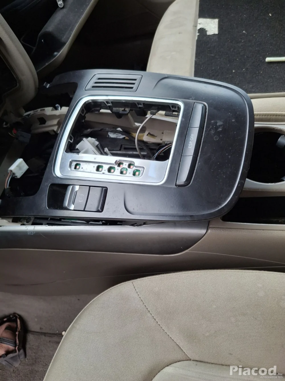 Audi A4 2010 combi, motor 400ezerft, váltó felújított