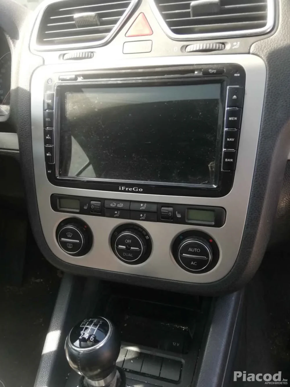 EOS BONTÁS 1.4TFSI CAX BŐR Alufelni Kézi 6sebesség