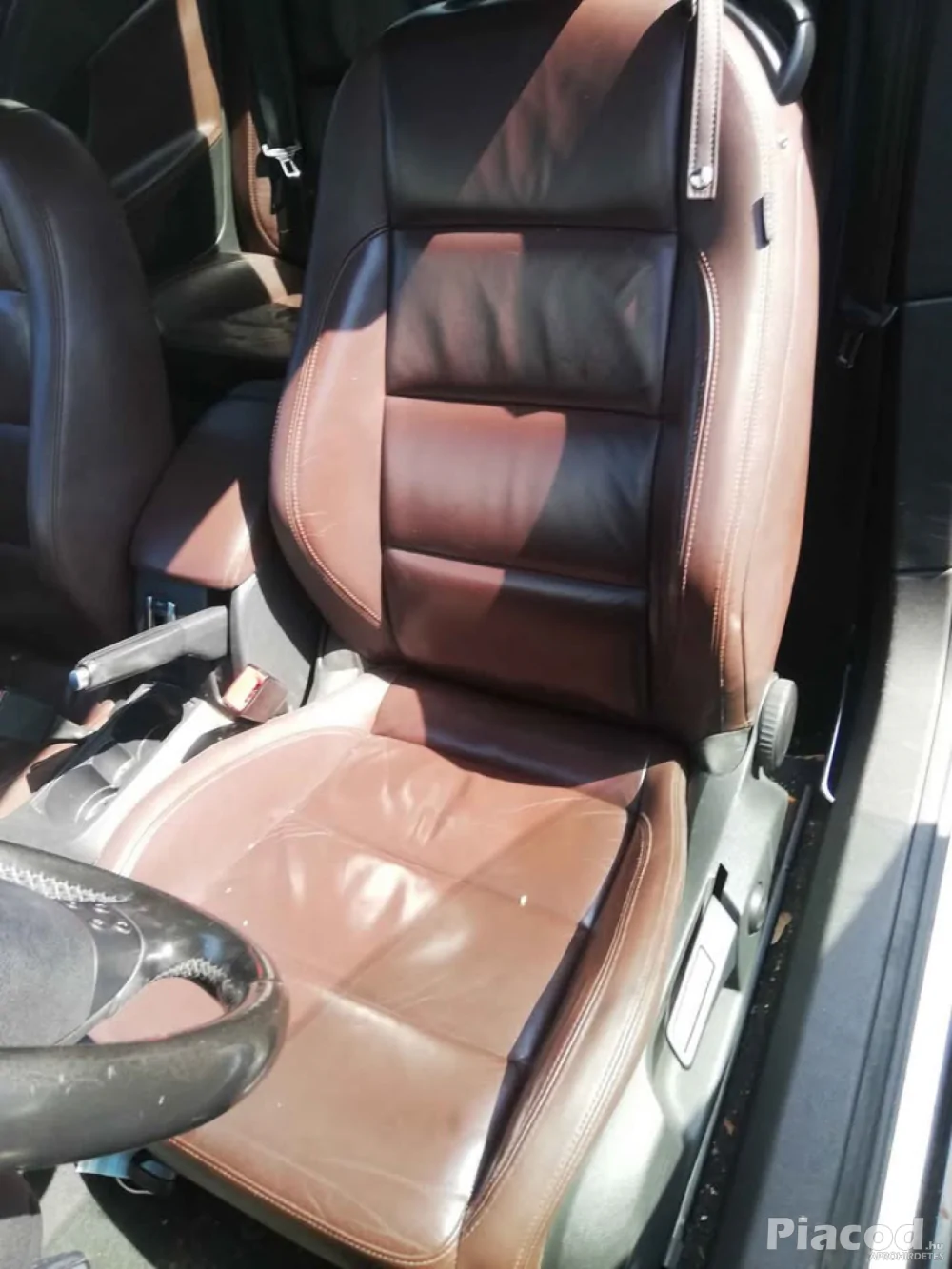 EOS BONTÁS 1.4TFSI CAX BŐR Alufelni Kézi 6sebesség