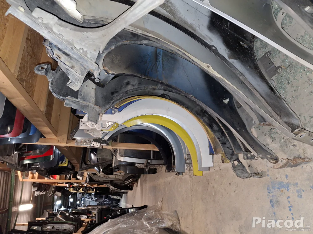 A3 2004-2012 ajtók több színben hibátlan 50-60ezer