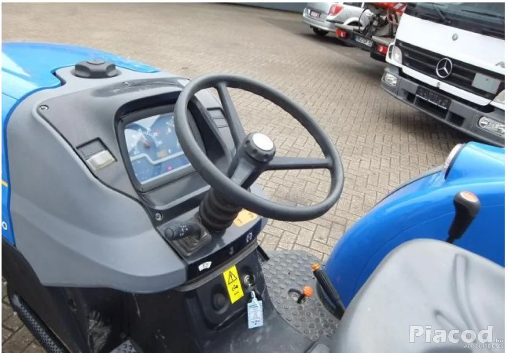 mezőgazdasági traktor  2013 NEW HOLLAND TD3.50