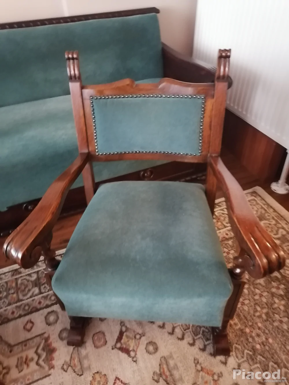 Koloniál ülőgarnítúra eladó