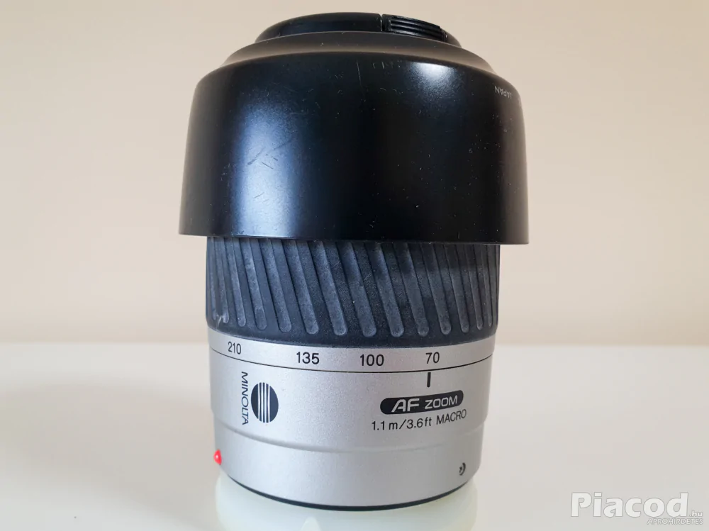 Sony A500 + kiegészítők